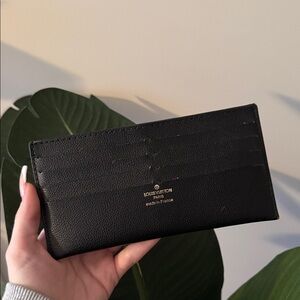 Louis Vuitton Classic Black card holder